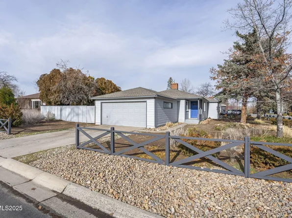 1085 Memory Ln, Reno, NV 89509