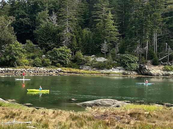 4th image of 156 Scraggle Point Road