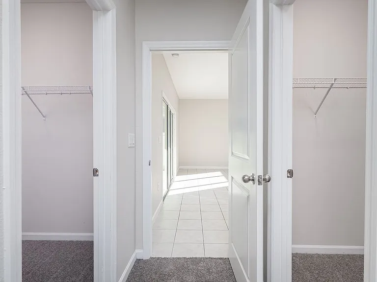5556 Kellar Cir — Photo 23