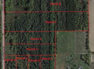 8 Davis Lake Rd, Lapeer, MI 48446