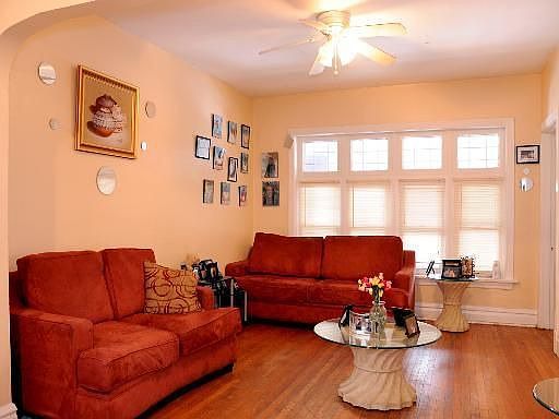 3rd image of 7325 S Martin Luther King Dr