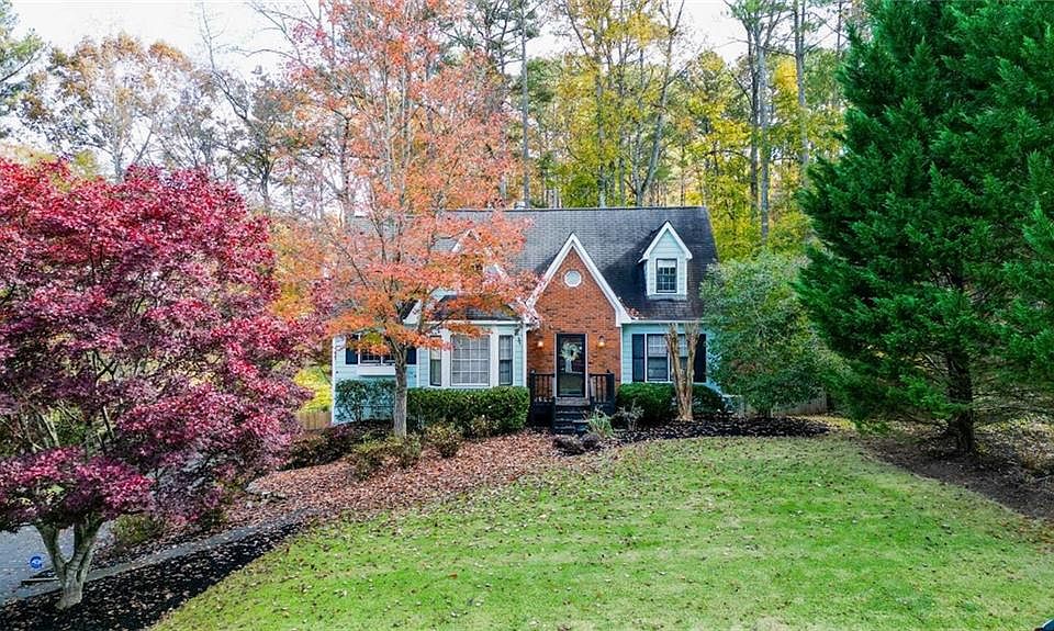 1st image of 1068 W Mill Dr NW
