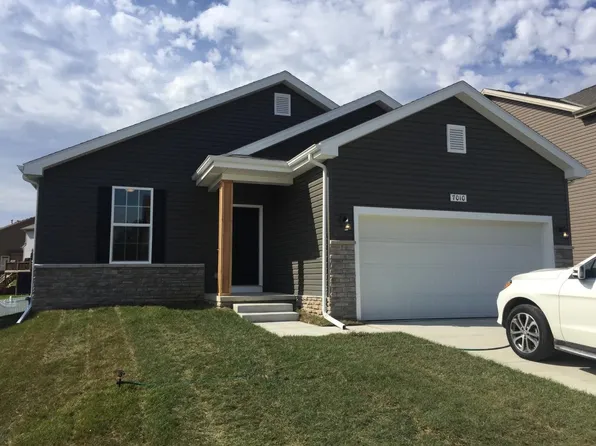 7010 S 185th Cir, Omaha, NE 68136