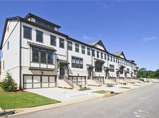 1147 Provence Ln #13, Decatur, GA 30033