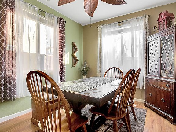 5th image of 1726 Hicks Ave