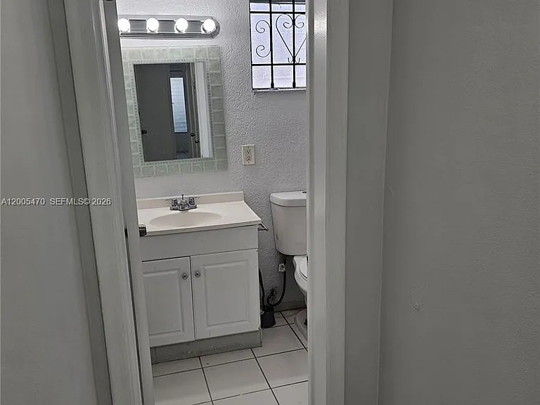 1719 Wiley St #2 — Photo 13