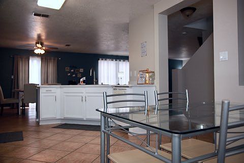 3rd image of 7004 Zinnia Pl NW