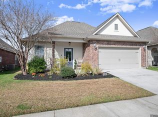 6446 Red Rose Dr, Baton Rouge, LA 70817