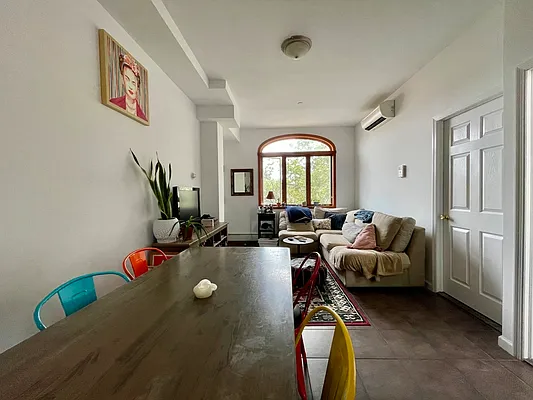 Rented by Corcoran | media 13