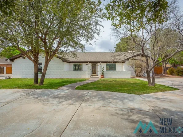 3006 Diamond A Dr, Roswell, NM 88201