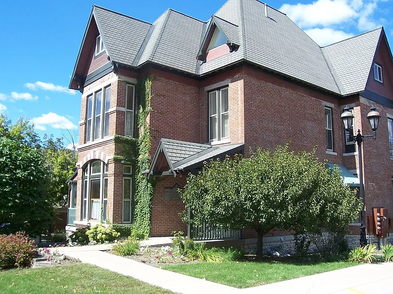 904 South St — Photo 24