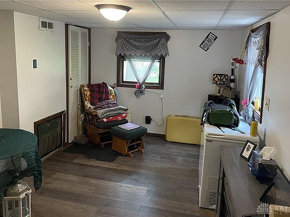 5th image of 107 N Miami St
