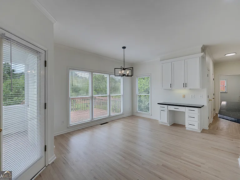 5795 Dovnick Dr — Photo 20