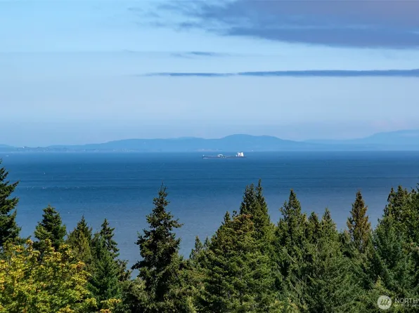 1668 Freshwater Bay Road, Port Angeles, WA 98363