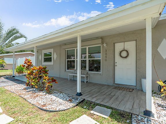2nd image of 3440 NE 10TH Terrace