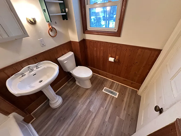 227 King St #2 — Photo 13