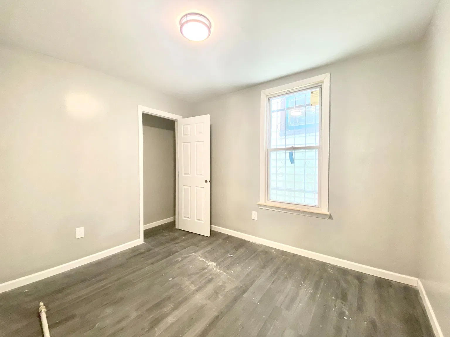 4 bed, 1250 sqft, $2,750 — Photo 4