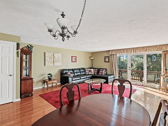 5th image of 47 Bellwood Cir Unit 47