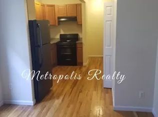 28-15 24th Ave #20, Astoria, NY 11105