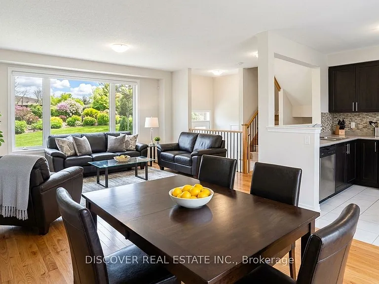 14 Donata Dr — Photo 6