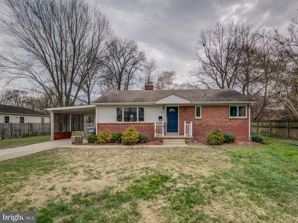 8007 Martha Washington St, Alexandria, VA 22309