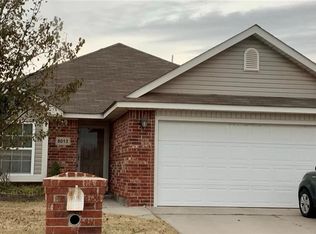8013 Sunny Pointe Ln, Oklahoma City, OK 73135