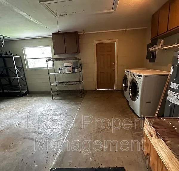 2719 Merrie Oaks Rd — Photo 39
