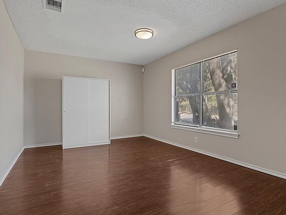 3rd image of 8888 Teaberry Dr
