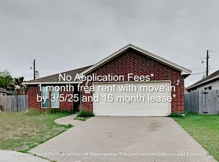 3157 Boar Thicket Dr, Corpus Christi, TX 78414