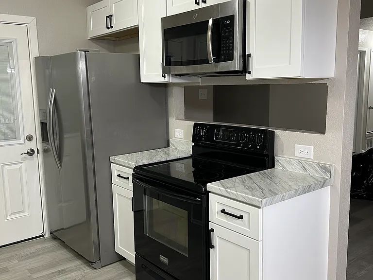 2110 Jerome Dr — Photo 15