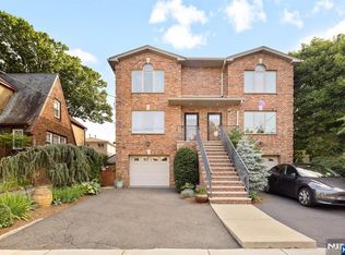 228 Lafayette Ave, Cliffside Park, NJ 07010