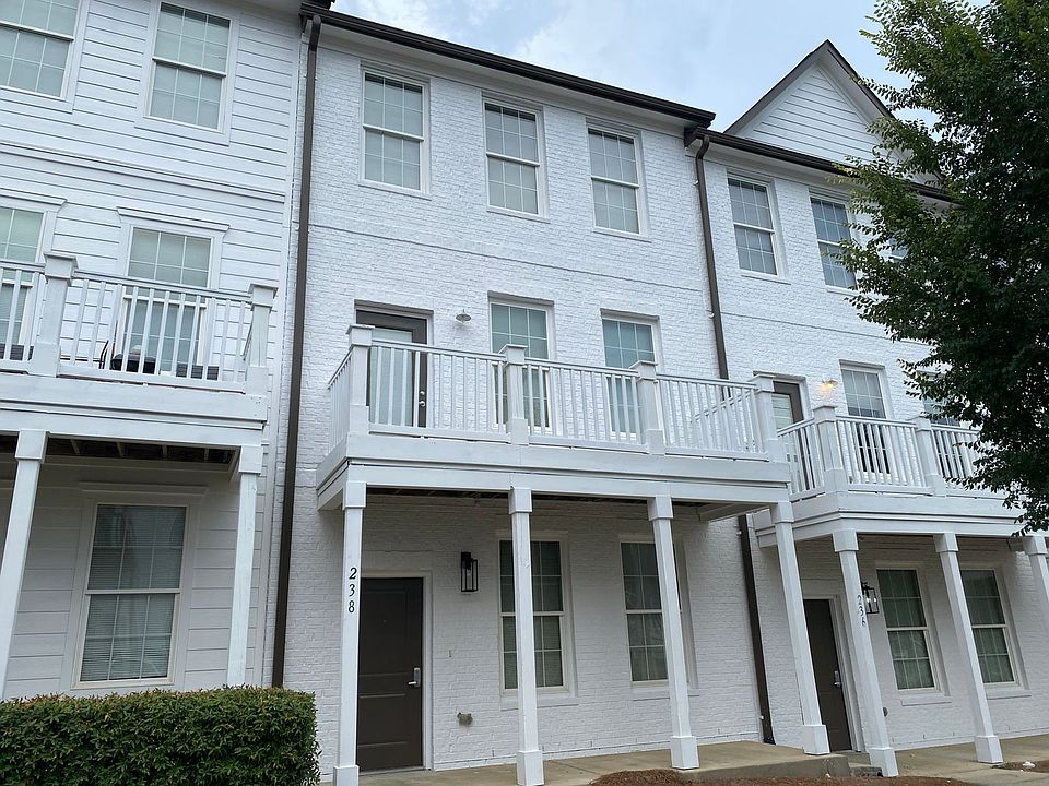 1st image of 238 Town Center Dr