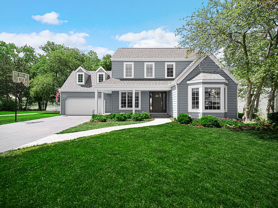 1st image of 224 Mainsail Dr