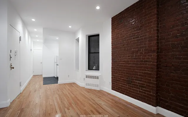 Rented by Copperwood Real Estate | media 9