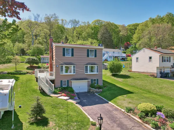 217 Lake Plymouth Boulevard, Plymouth, CT 06782