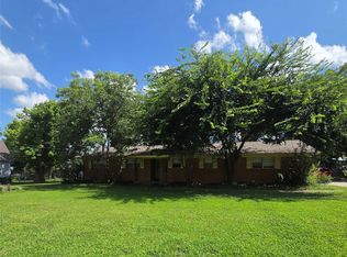 305 School House Rd, Paradise, TX 76073