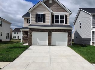 3218 Creekridge Ct, Columbus, IN