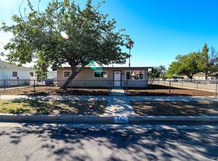 541 W Lorraine Pl, Rialto, CA 92376