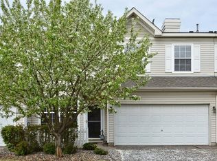 1926 Bluestem Ln, Shoreview, MN 55126