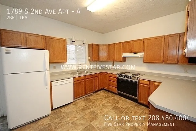 1789 S 2nd Ave #A — Photo 5