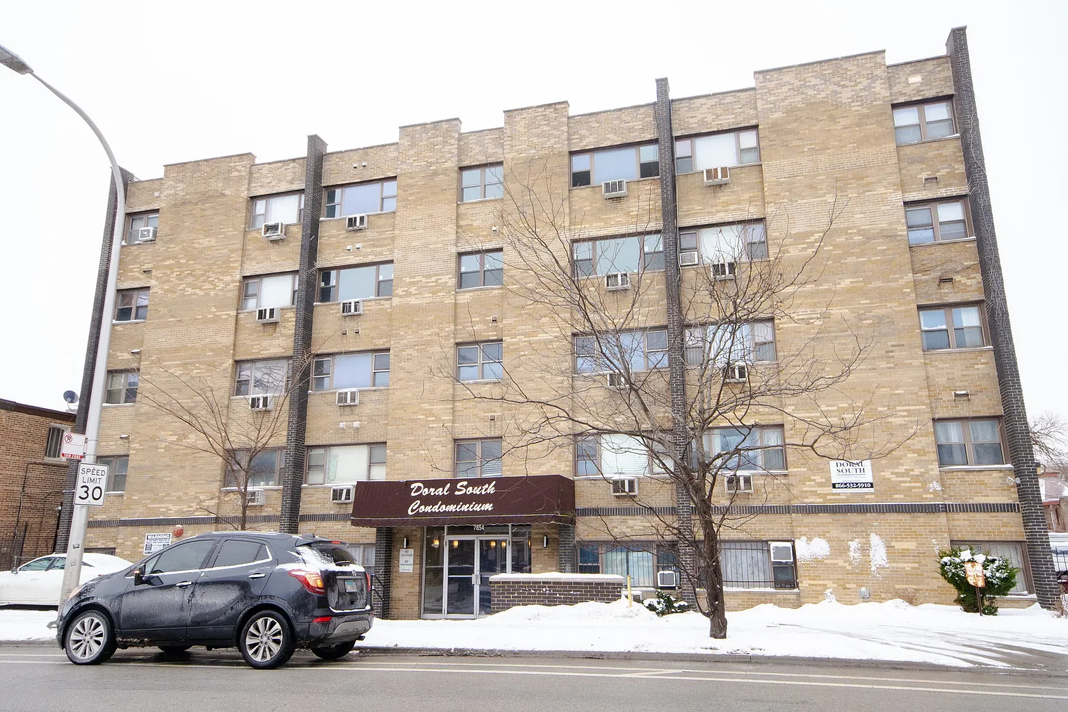 7854 S South Shore Dr APT 514 photo 1