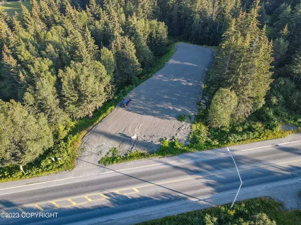 1285 E End Rd, Homer, AK 99603