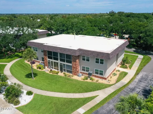 3800 Saxon Dr #A-1, New Smyrna Beach, FL 32169