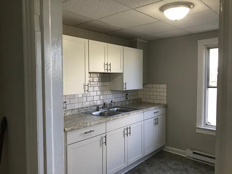 230 Cleveland Ave — Photo 5