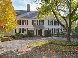 1055 Mine Hill Rd, Fairfield, CT 06824