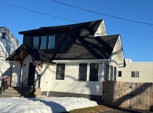 287 Gifford Pl, Teaneck, NJ 07666