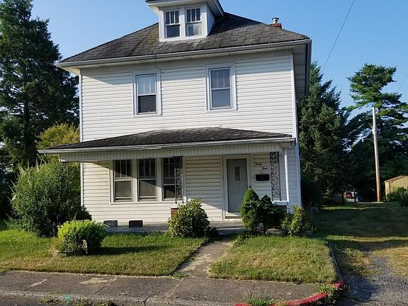 2nd image of 44 Water St