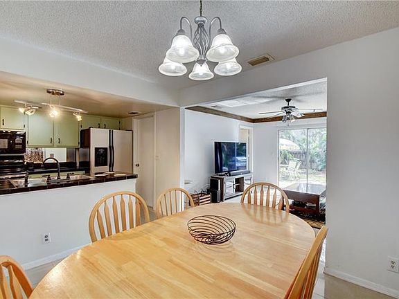 5th image of 5884 Wild Lupine Ct