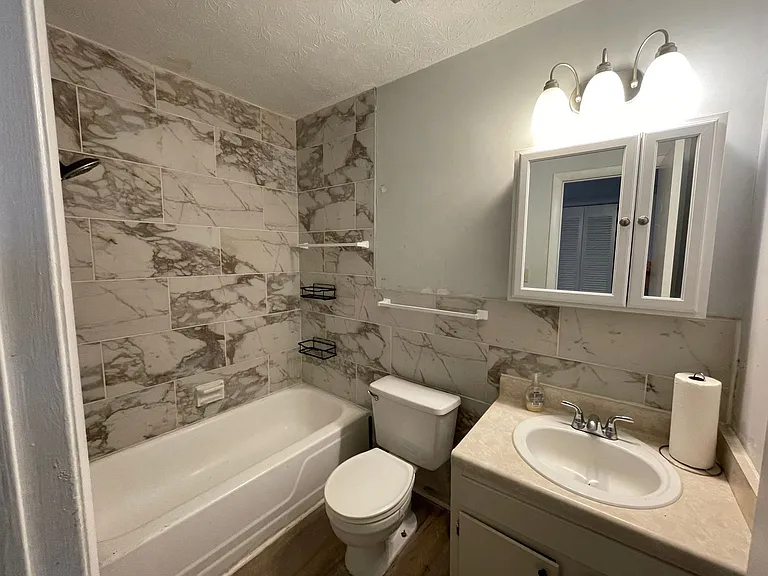 2020 Continental Ave #228 — Photo 4