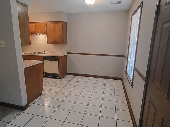 4th image of 1400 Jacobs Ave APT 10